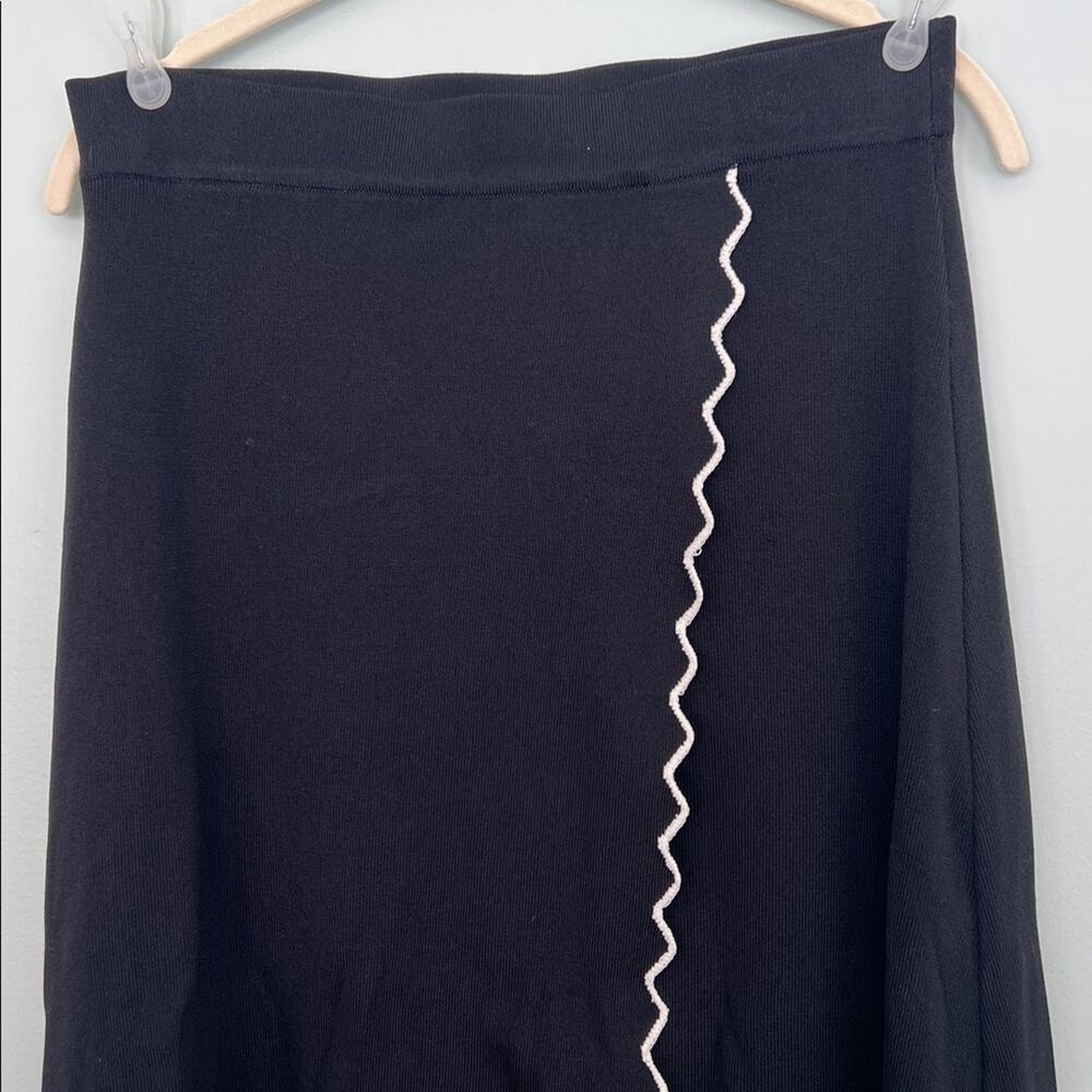 STORY A-Line Knit Wrap Midi Skirt Feminine Black White Scalloped Rickrack Hem M - Picture 3 of 10